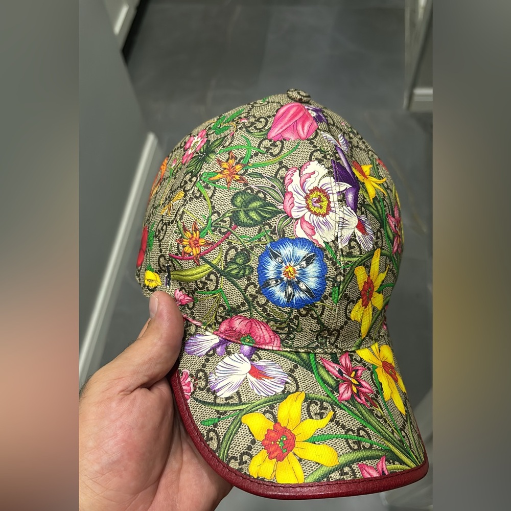 Gucci hat
